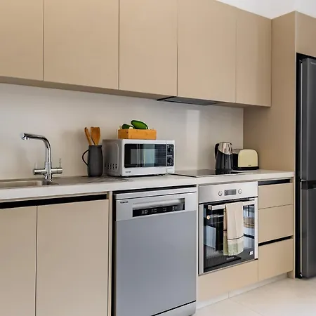 Апартаменты Sanders Limassol Park - 1 Bdr With Balcony Trachoni (Limassol)